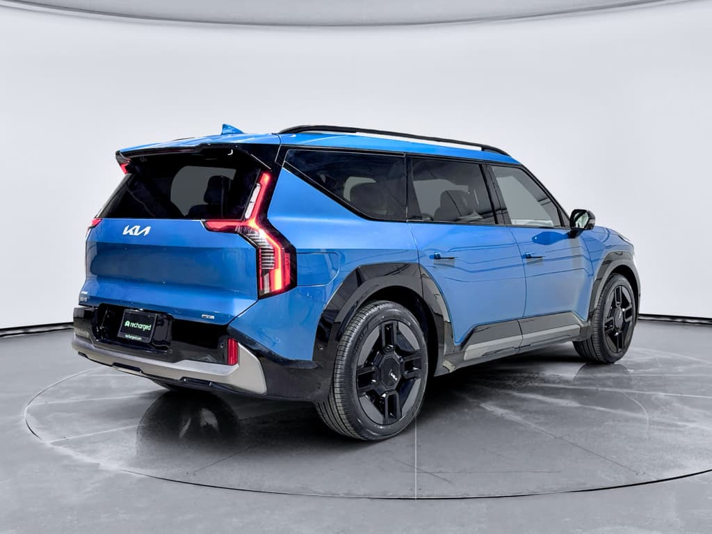 2024 Kia EV9 view 3