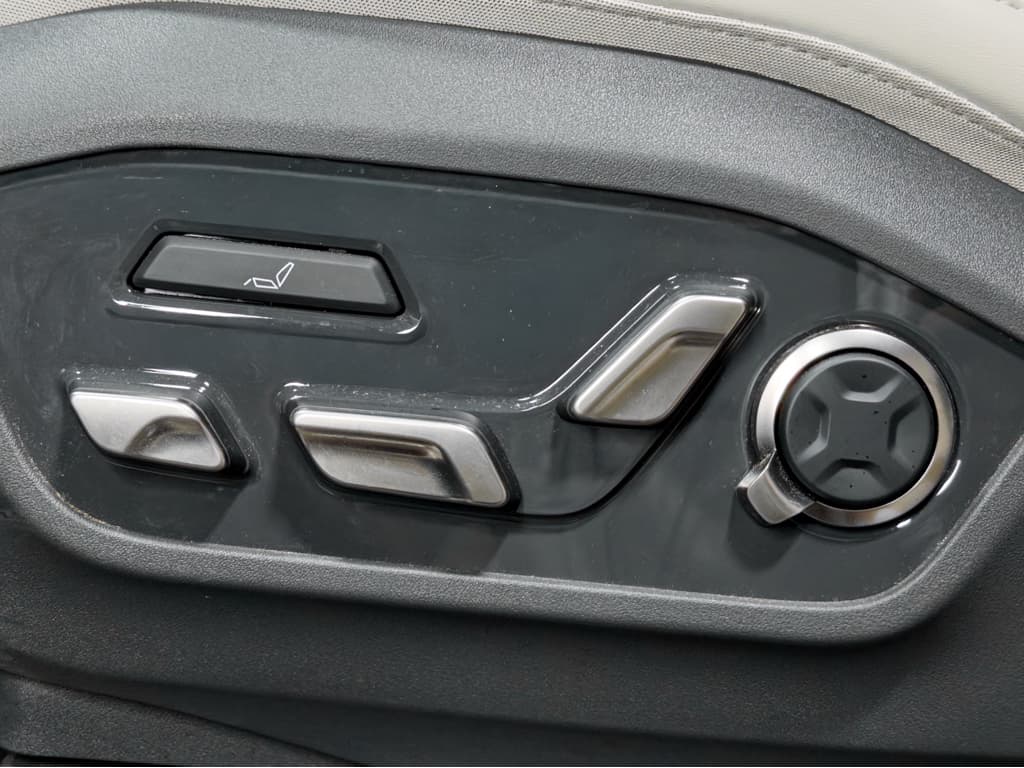 2024 Kia EV9 view 7
