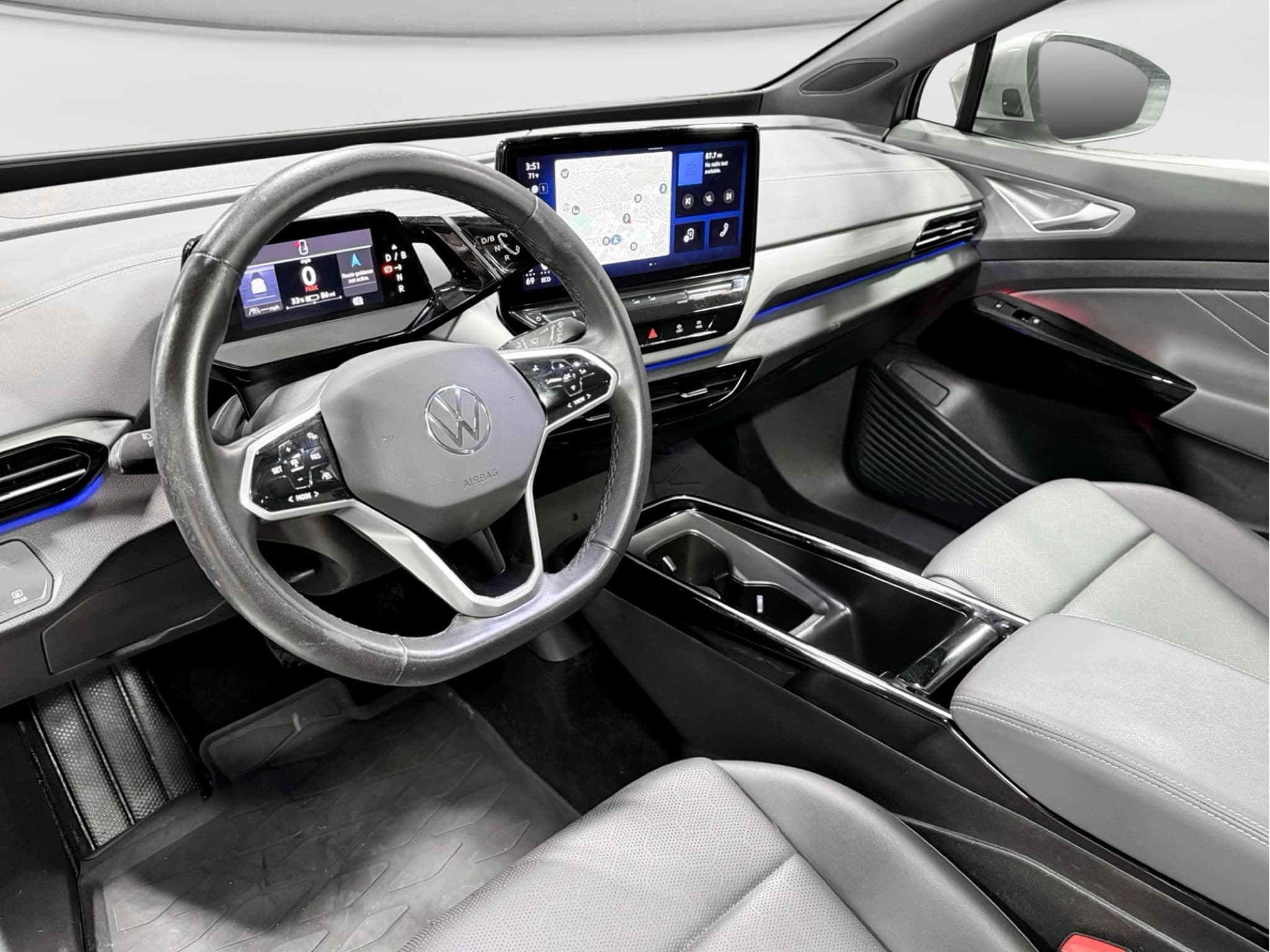 2023 Volkswagen ID.4 view 16