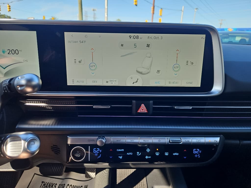 2023 Hyundai IONIQ 6 view 14