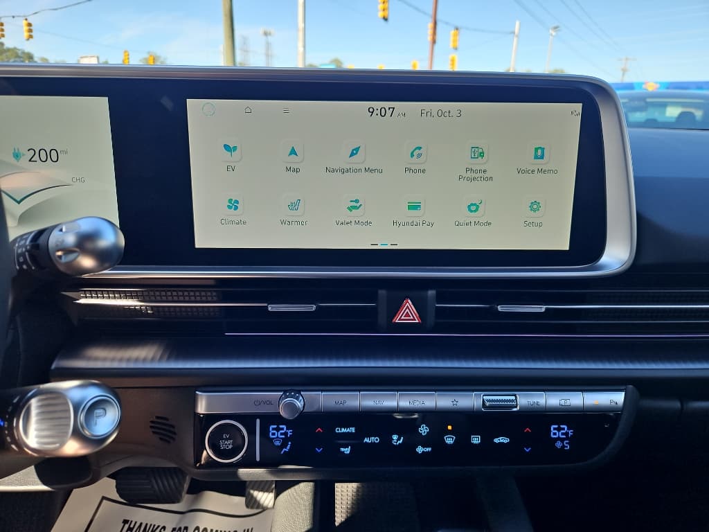 2023 Hyundai IONIQ 6 view 11