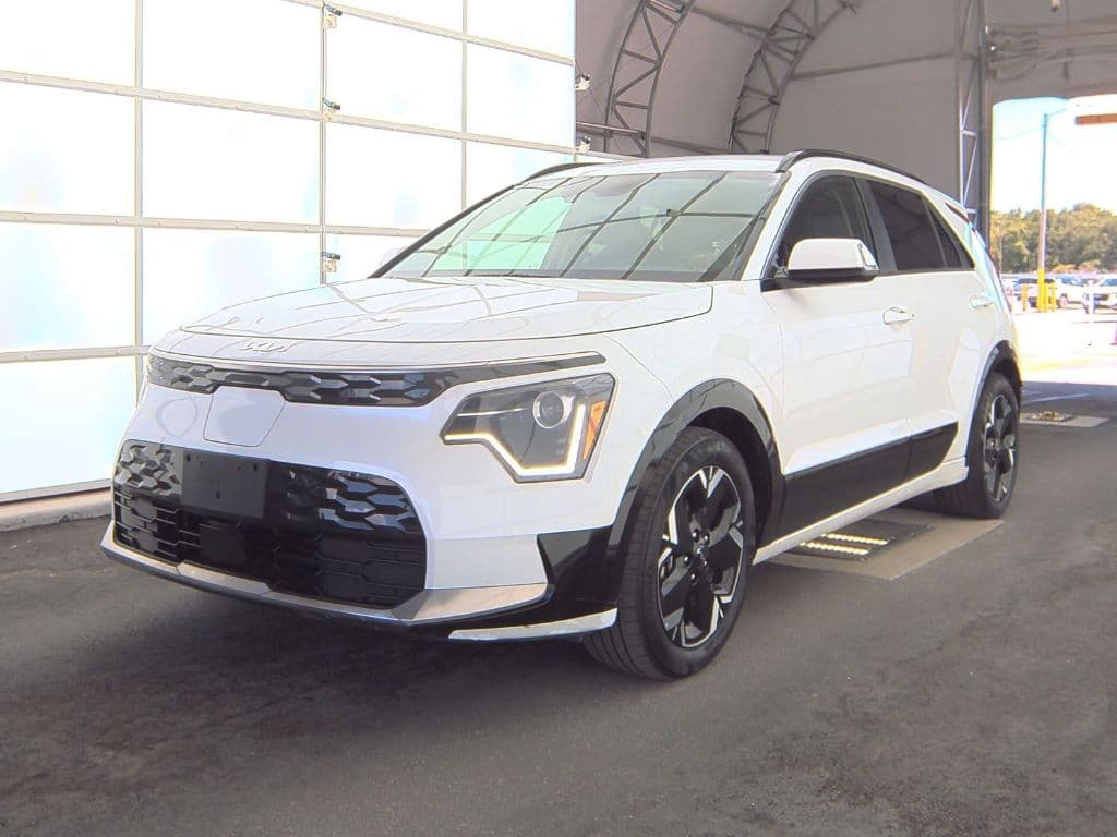 2023 Kia Niro EV view 1