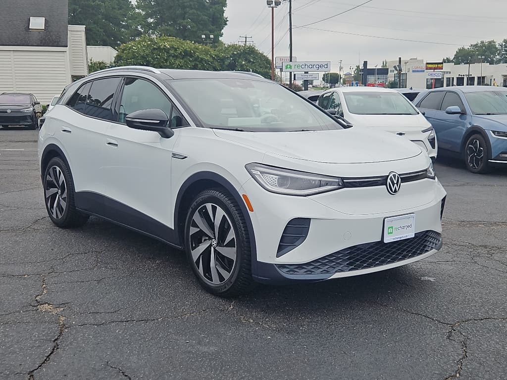 2021 Volkswagen ID.4 view 4