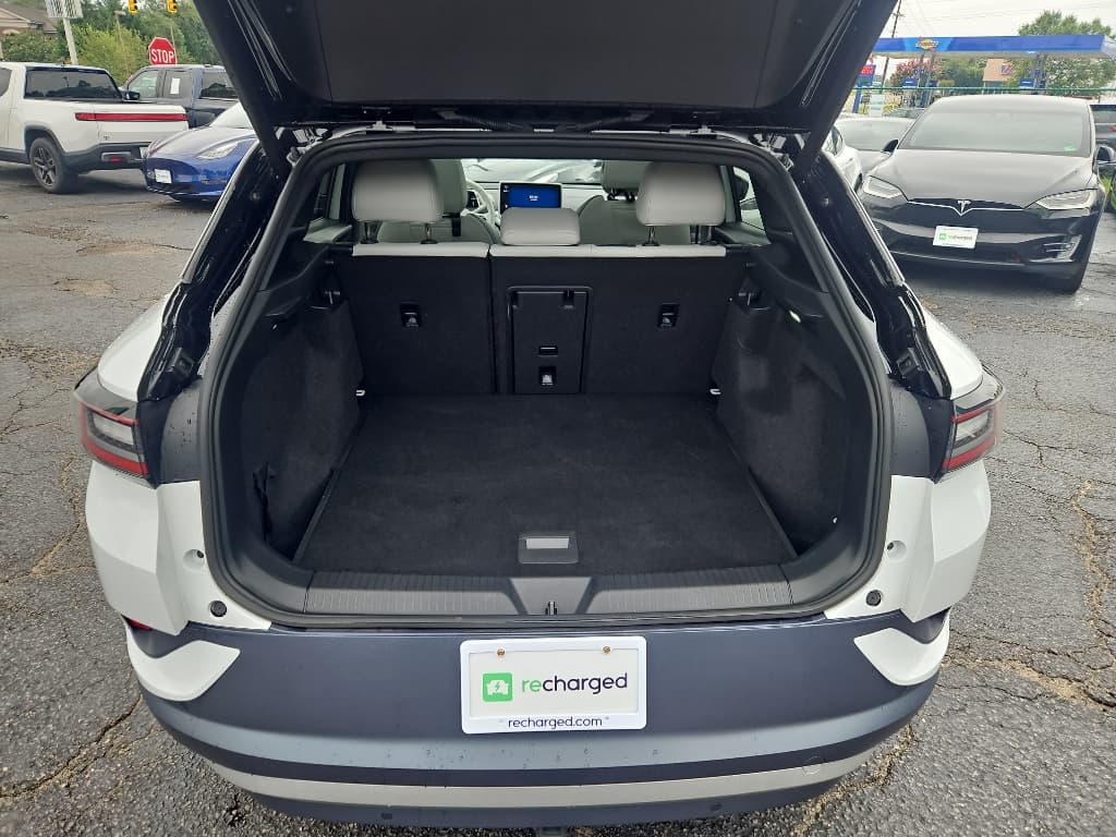 2021 Volkswagen ID.4 view 23