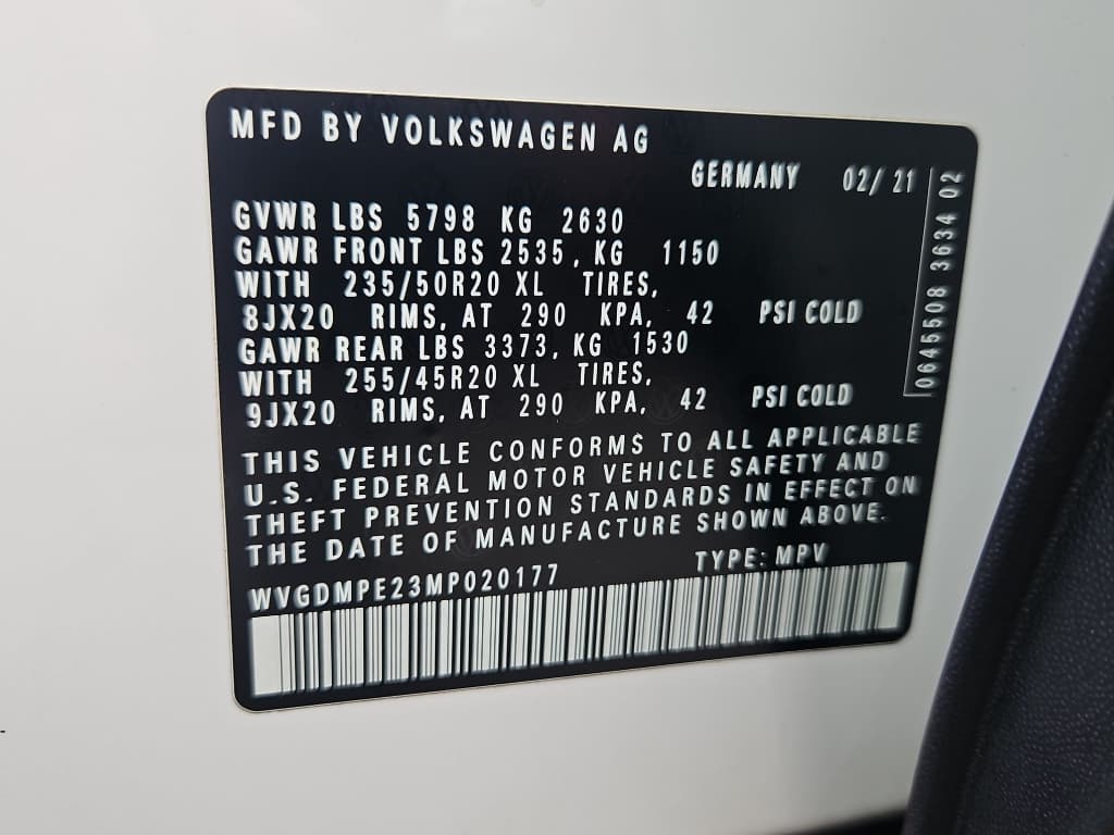 2021 Volkswagen ID.4 view 25