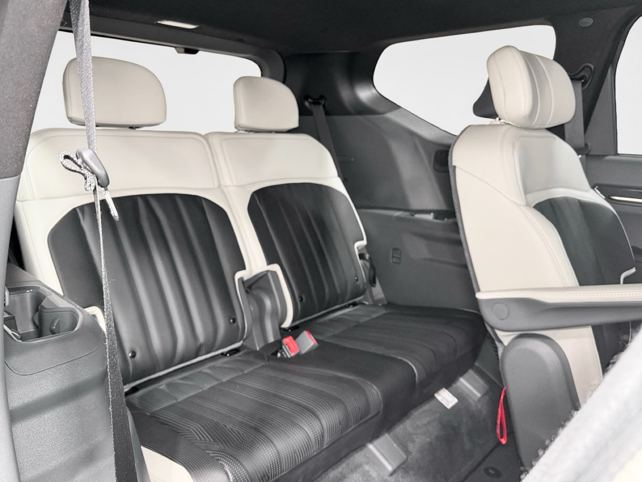 2024 Kia EV9 view 24