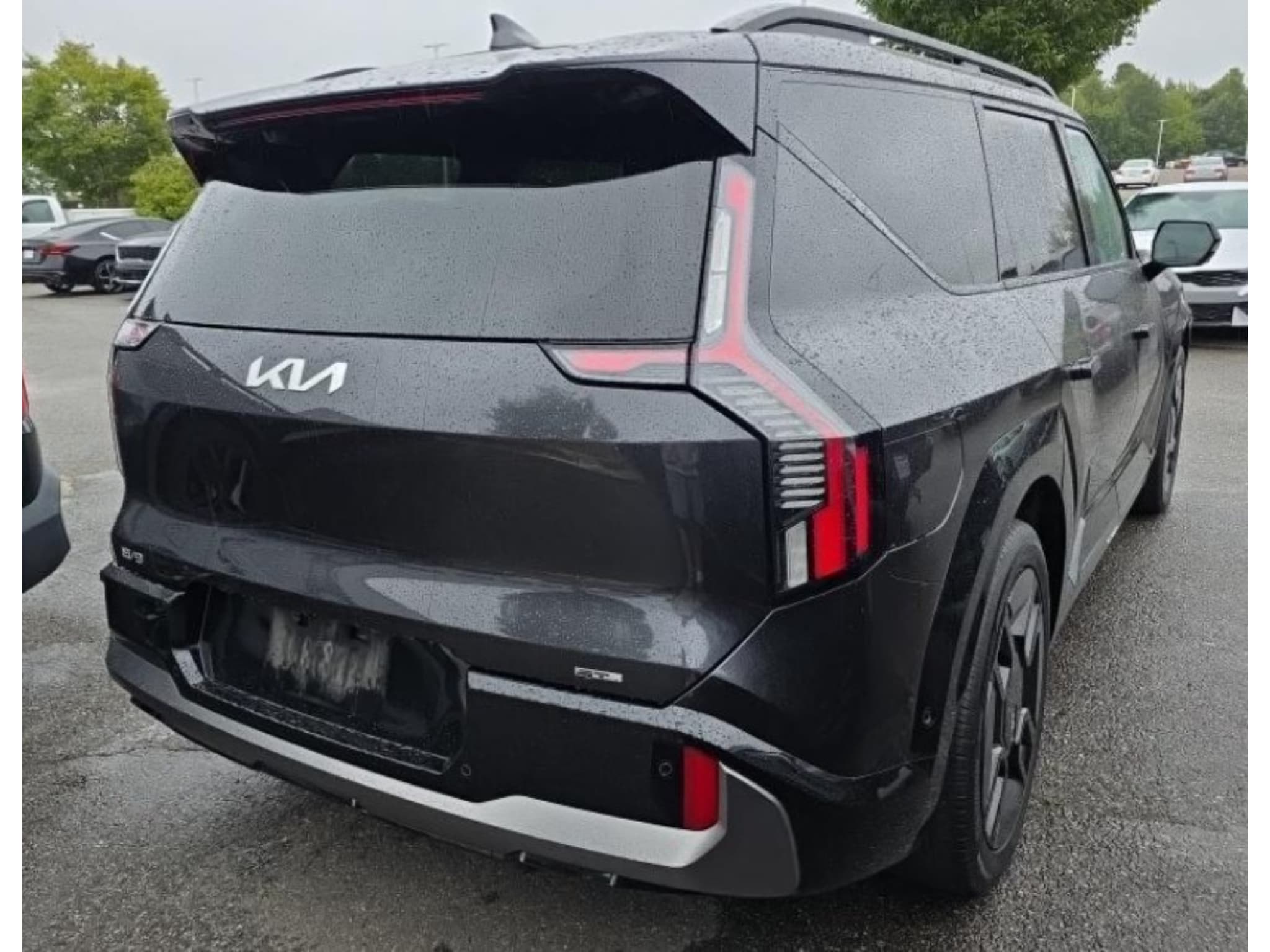 2024 Kia EV9 view 3