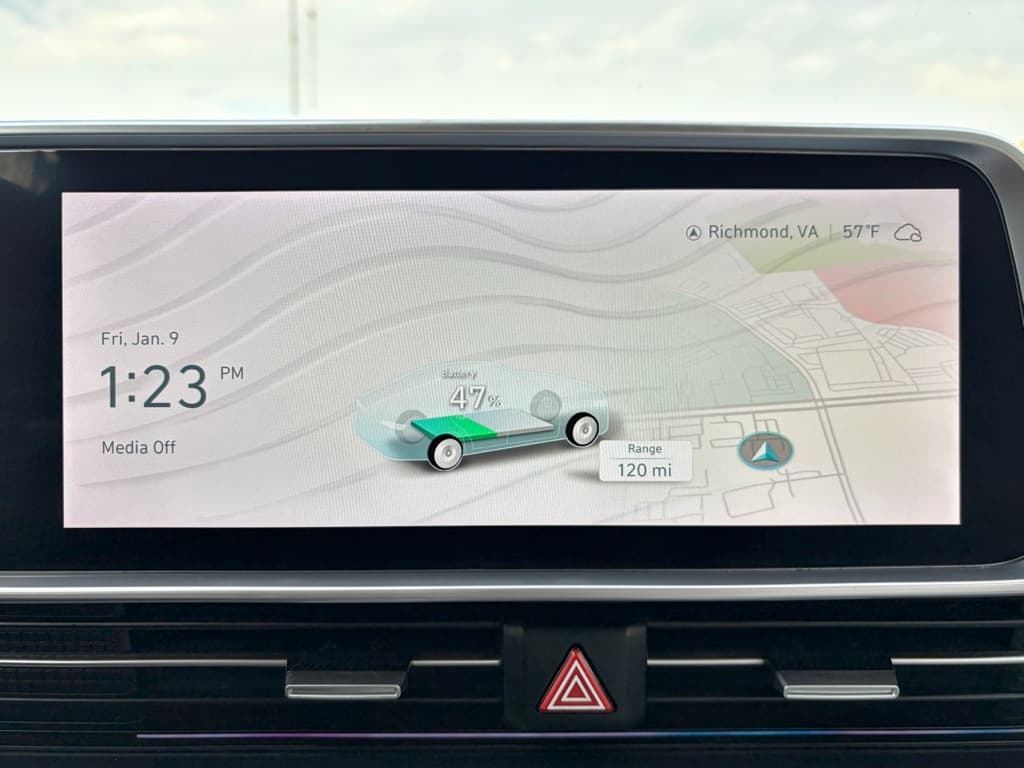 2023 Hyundai IONIQ 6 view 10