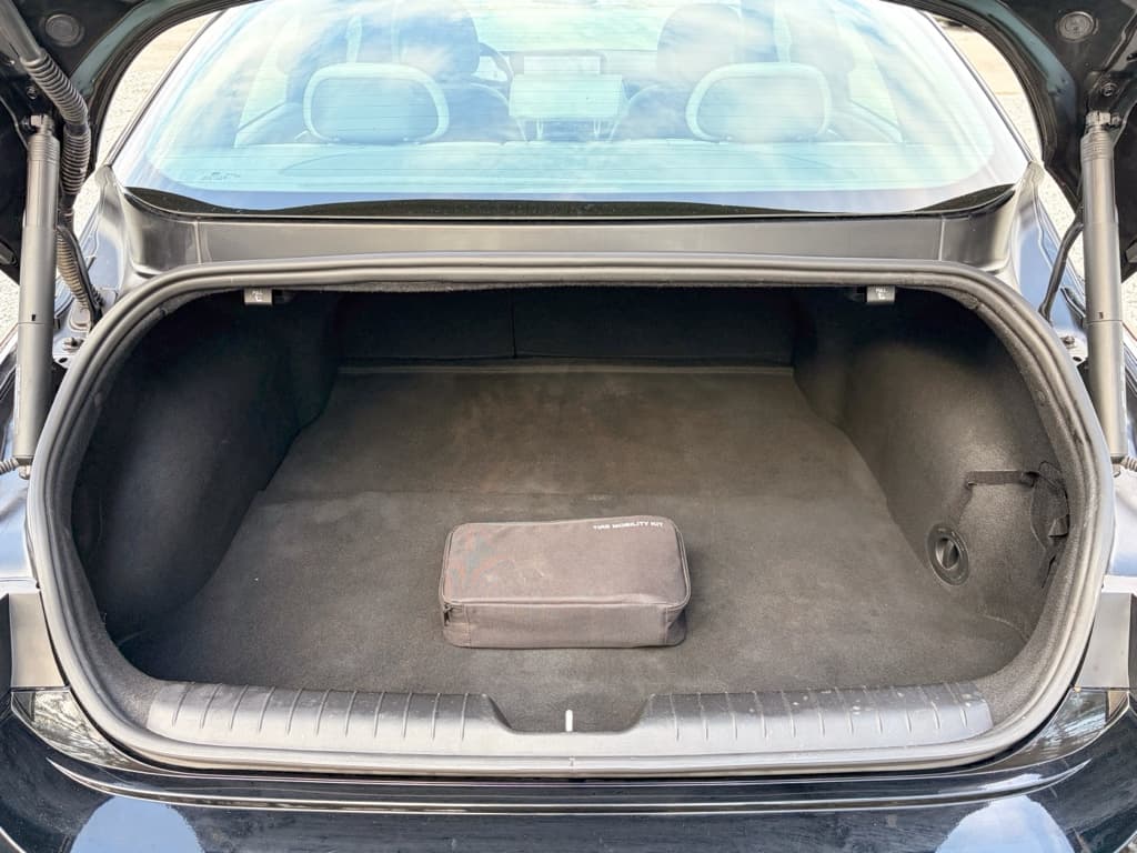 2023 Hyundai IONIQ 6 view 27