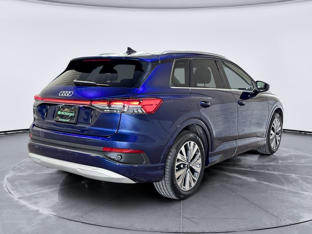 2023 Audi Q4 e-tron view 3