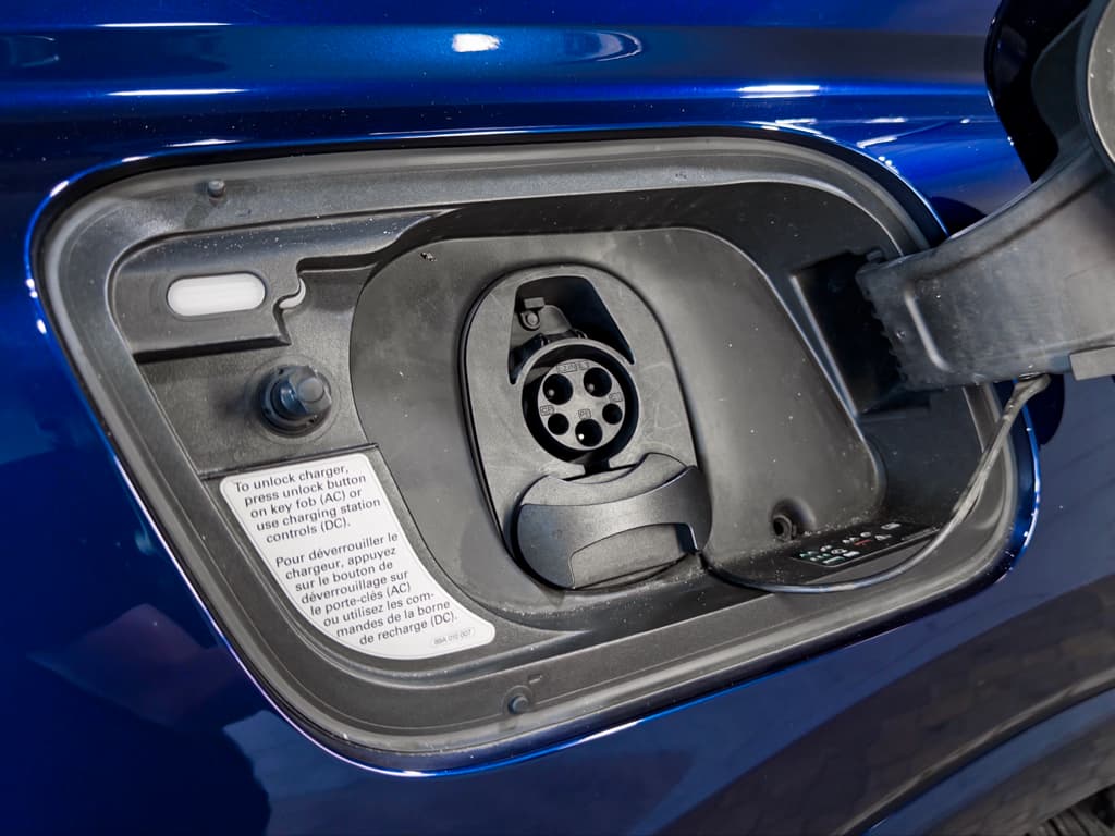 2023 Audi Q4 e-tron view 5