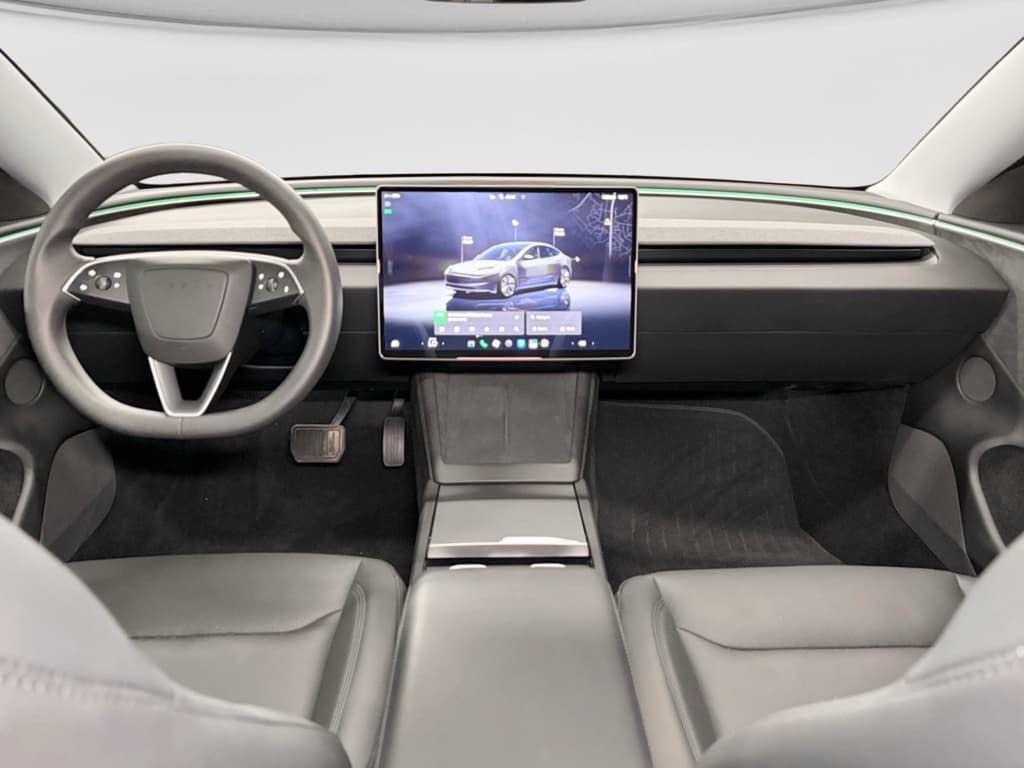 2025 Tesla Model 3 view 15