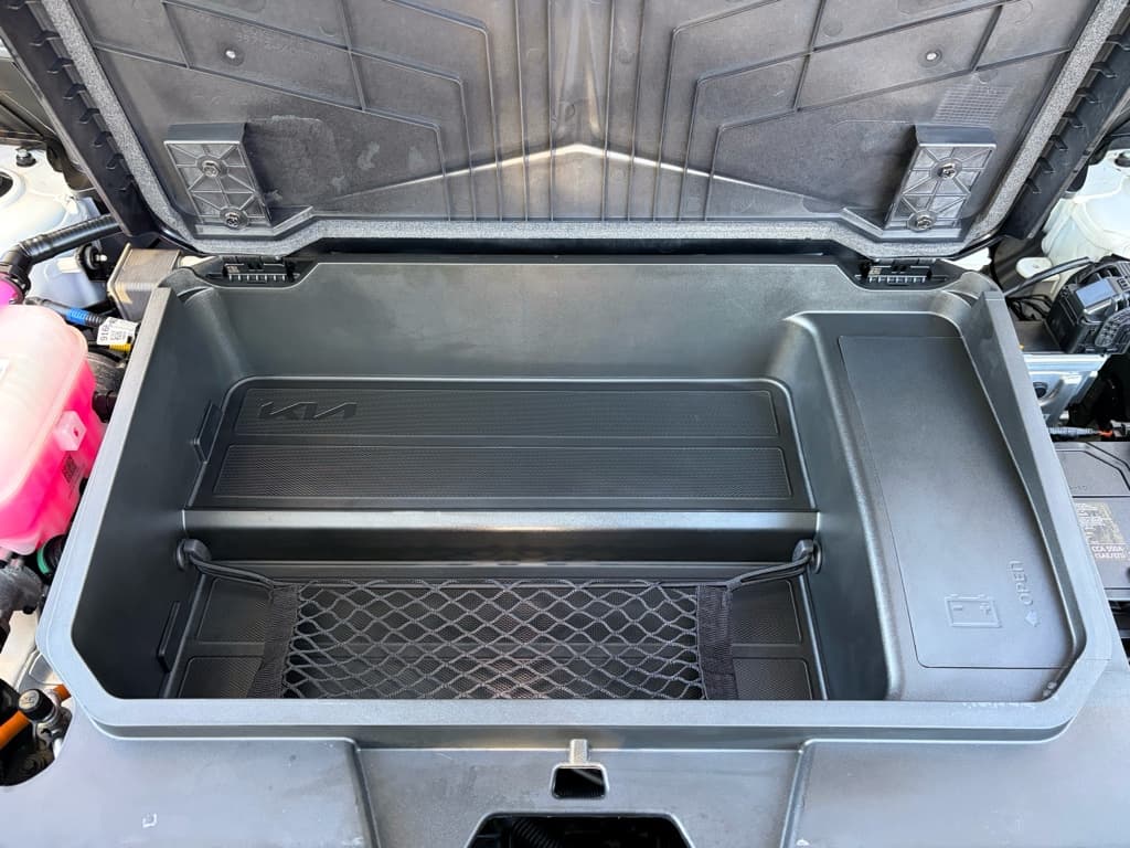 2023 Kia Niro EV view 27