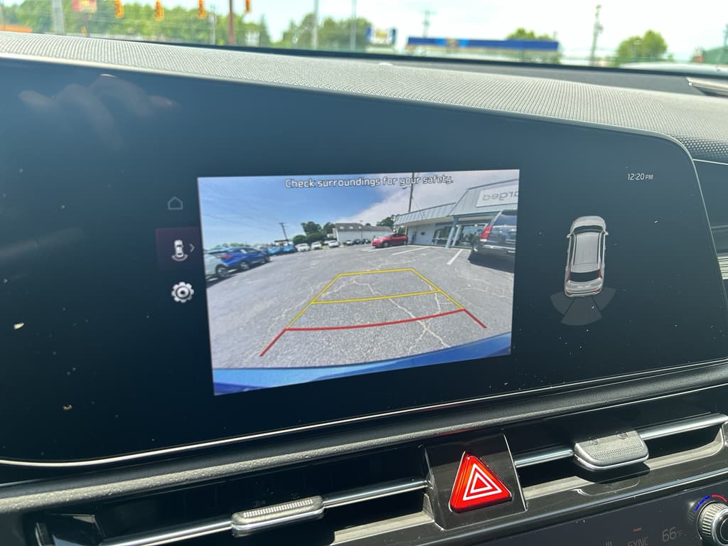 2023 Kia Niro EV view 10