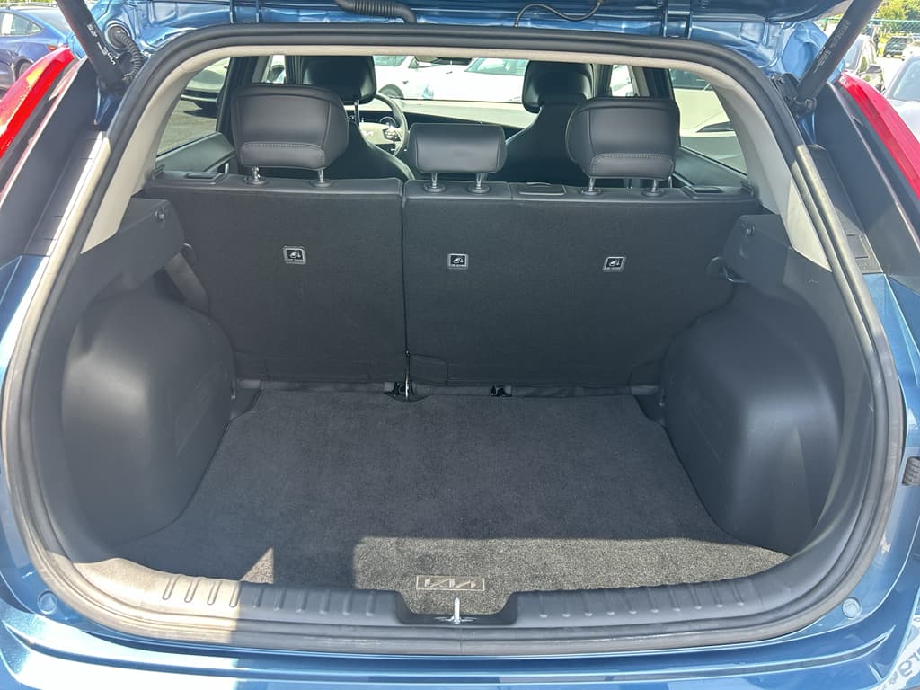2023 Kia Niro EV view 19