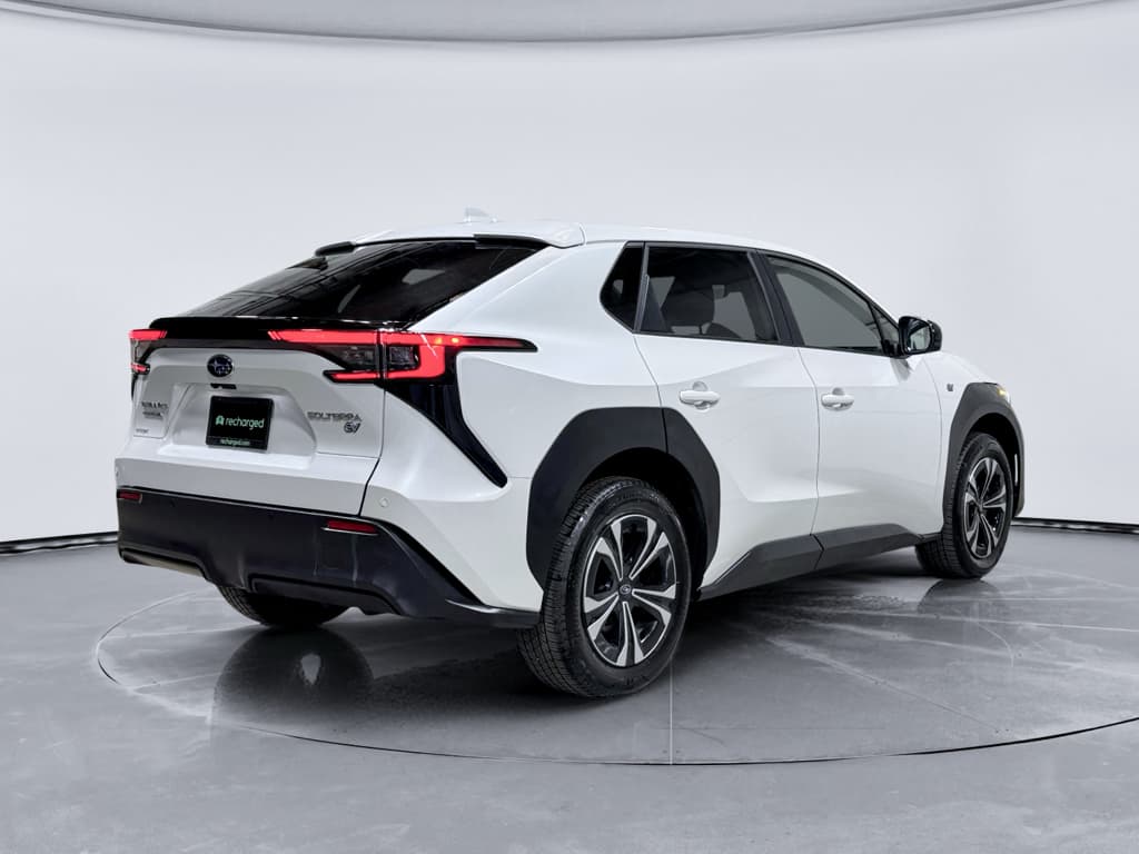 2023 Subaru Solterra view 3