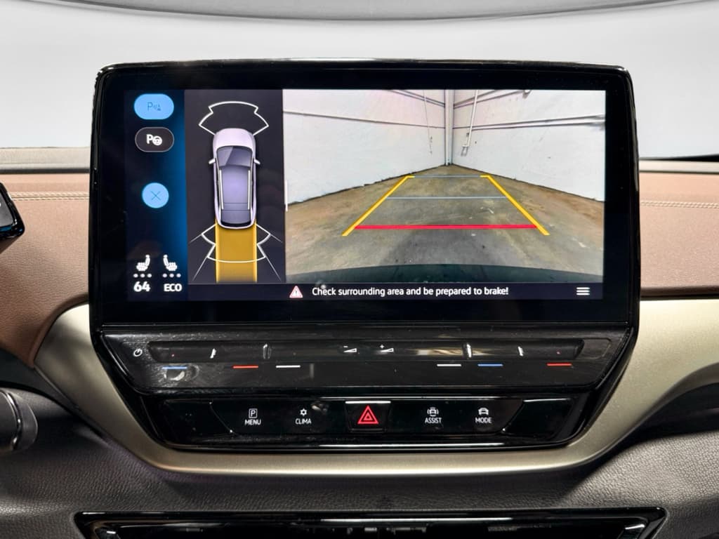 2023 Volkswagen ID.4 view 14