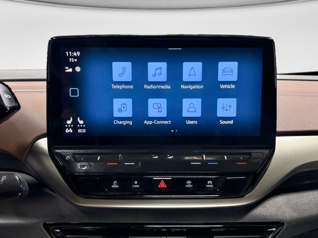 2023 Volkswagen ID.4 view 10