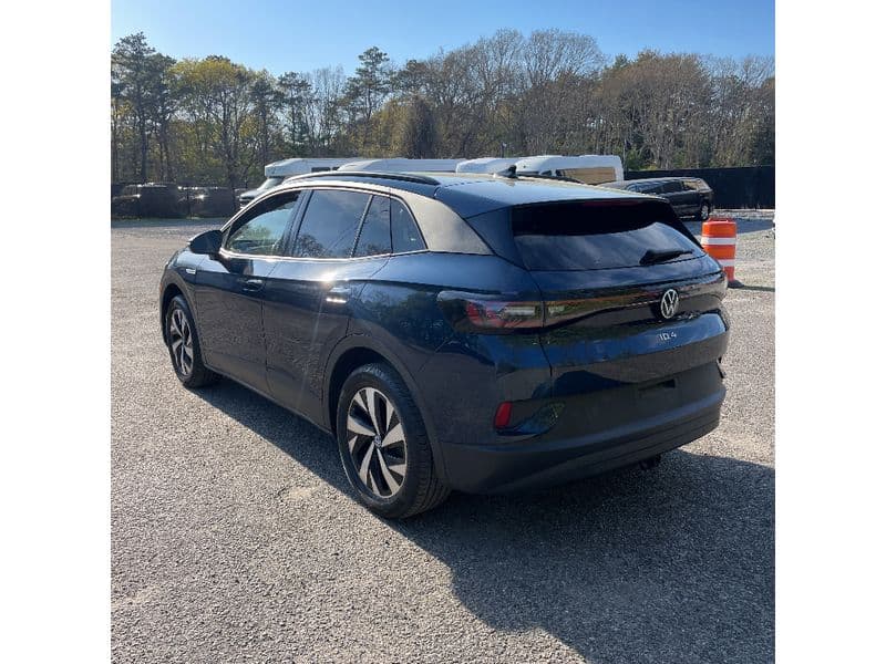 2023 Volkswagen ID.4 view 3