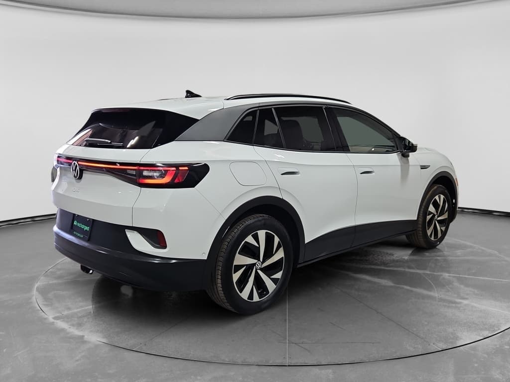 2023 Volkswagen ID.4 view 3