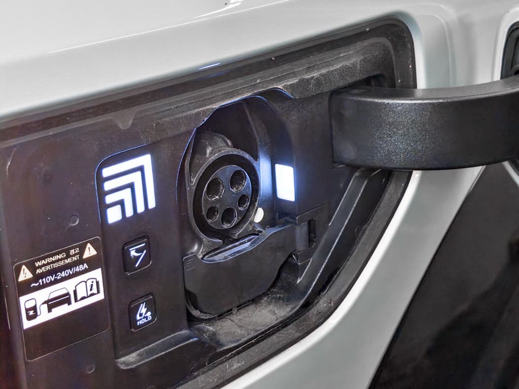 2024 Kia EV9 view 5