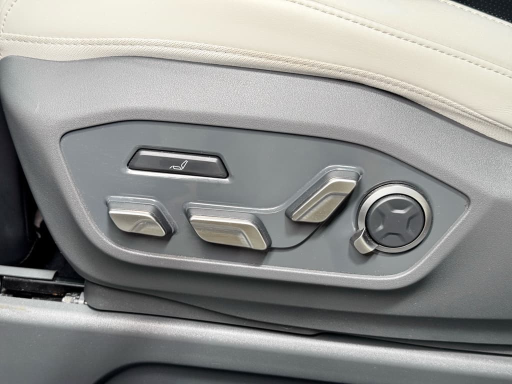 2024 Kia EV9 view 7