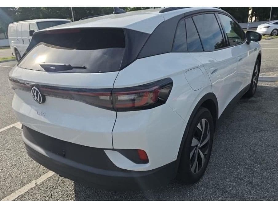 2023 Volkswagen ID.4 view 3