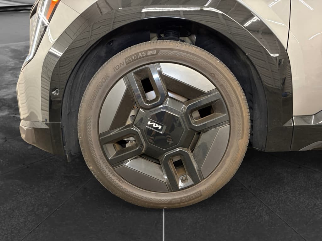 2024 Kia EV9 view 33