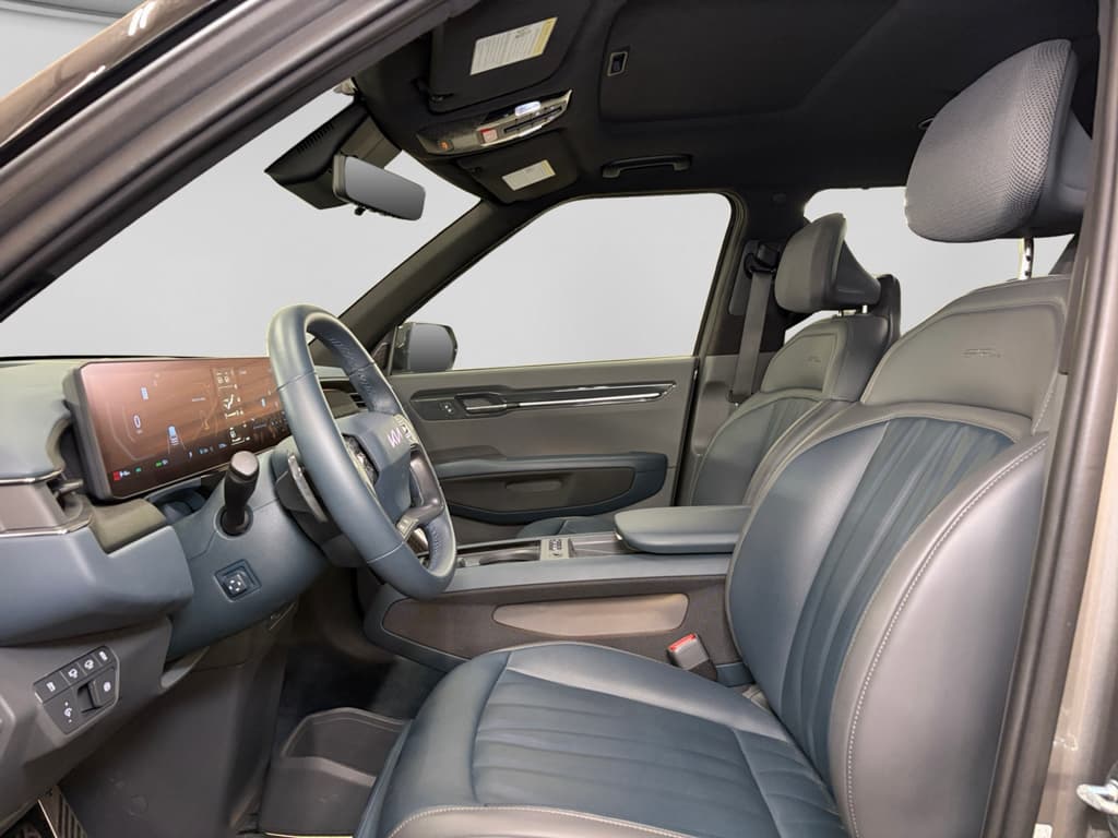 2024 Kia EV9 view 18