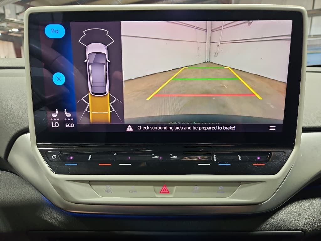 2021 Volkswagen ID.4 view 15