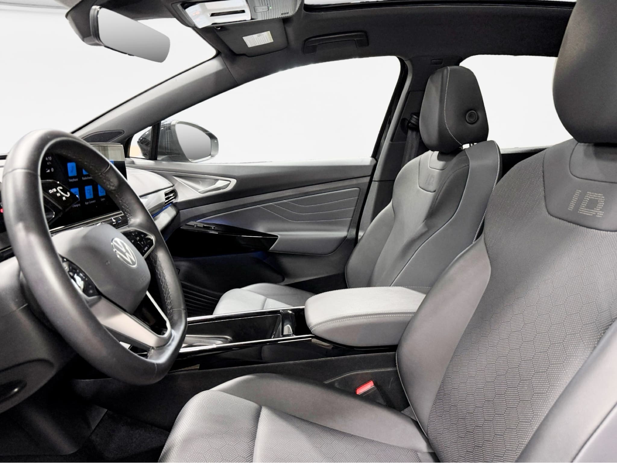 2023 Volkswagen ID.4 view 16