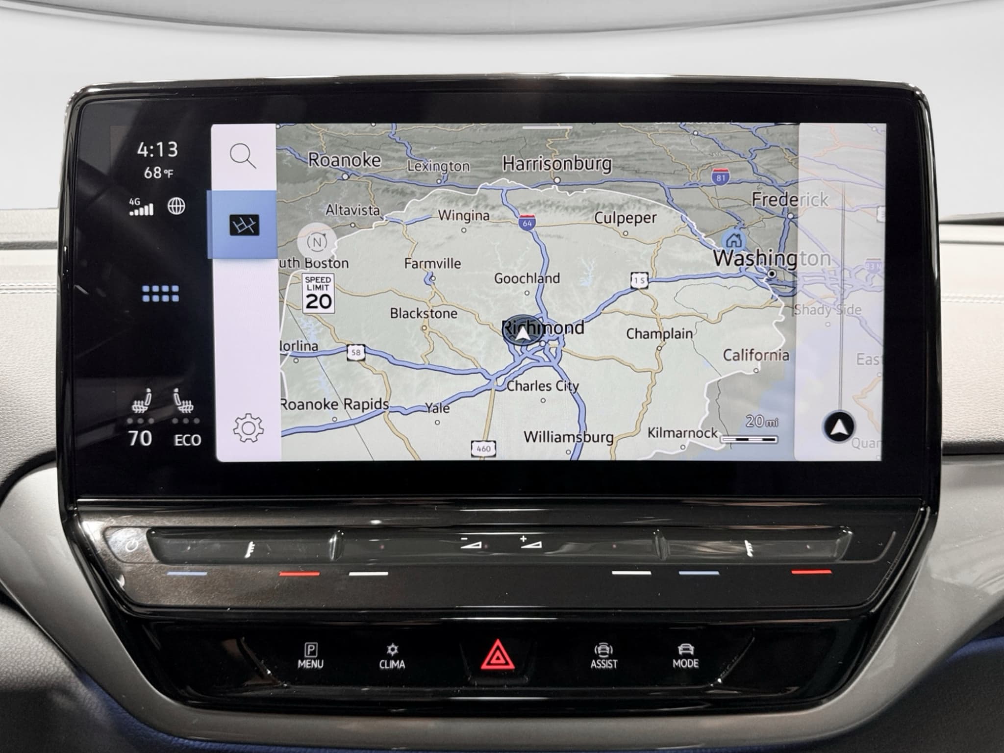 2023 Volkswagen ID.4 view 10