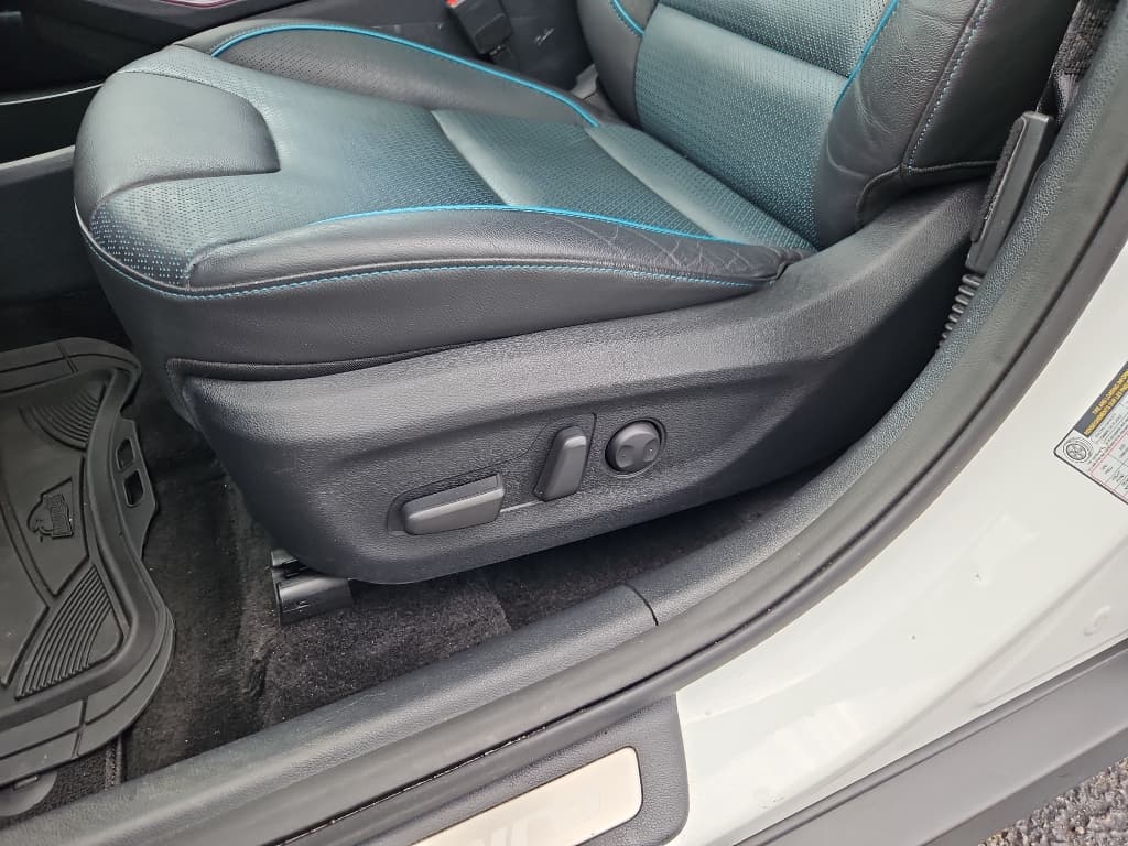 2019 Kia Niro EV view 7