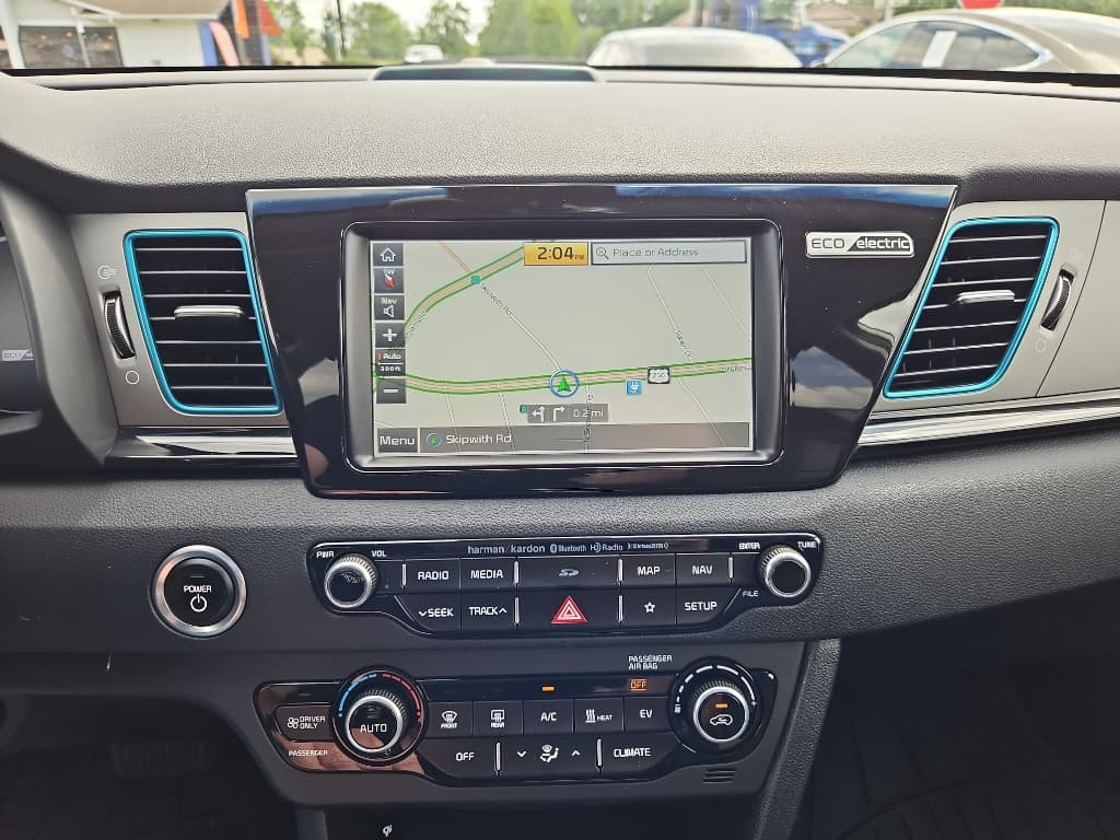 2019 Kia Niro EV view 10