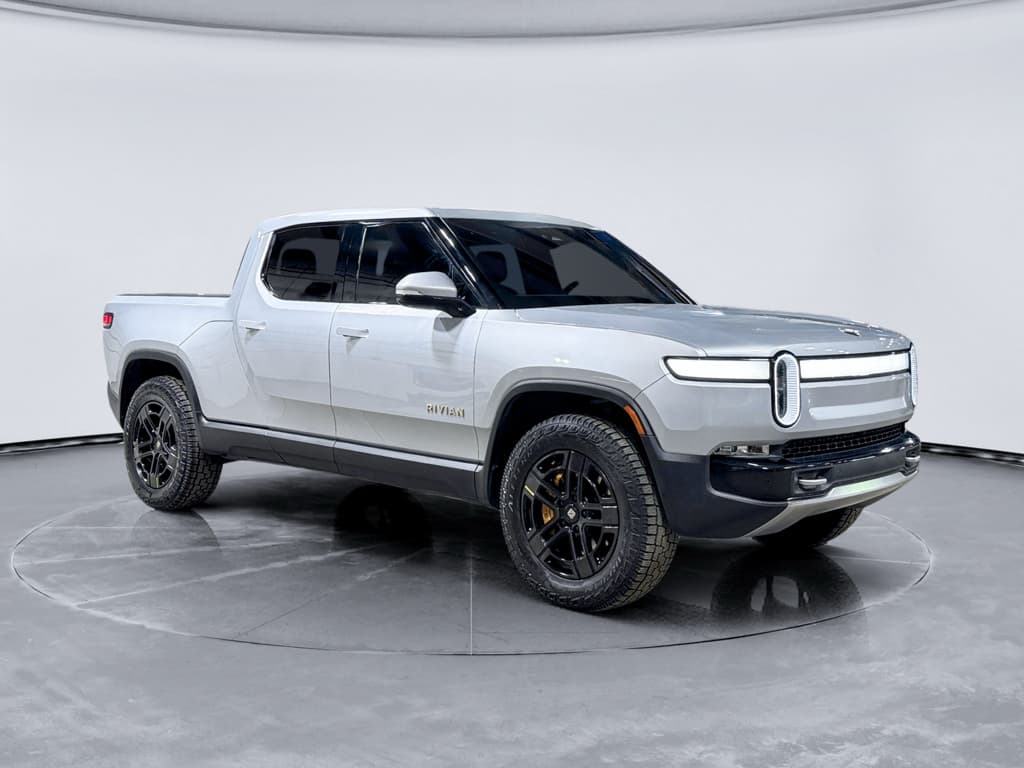 2023 Rivian R1T view 4