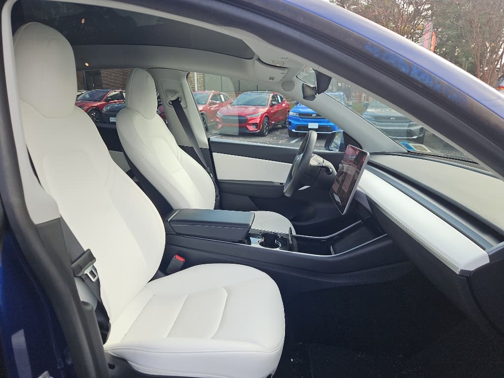 2020 Tesla Model Y view 11