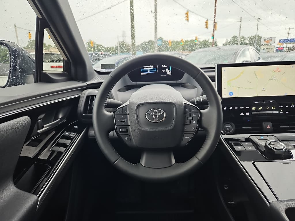 2023 Toyota bZ4X view 8