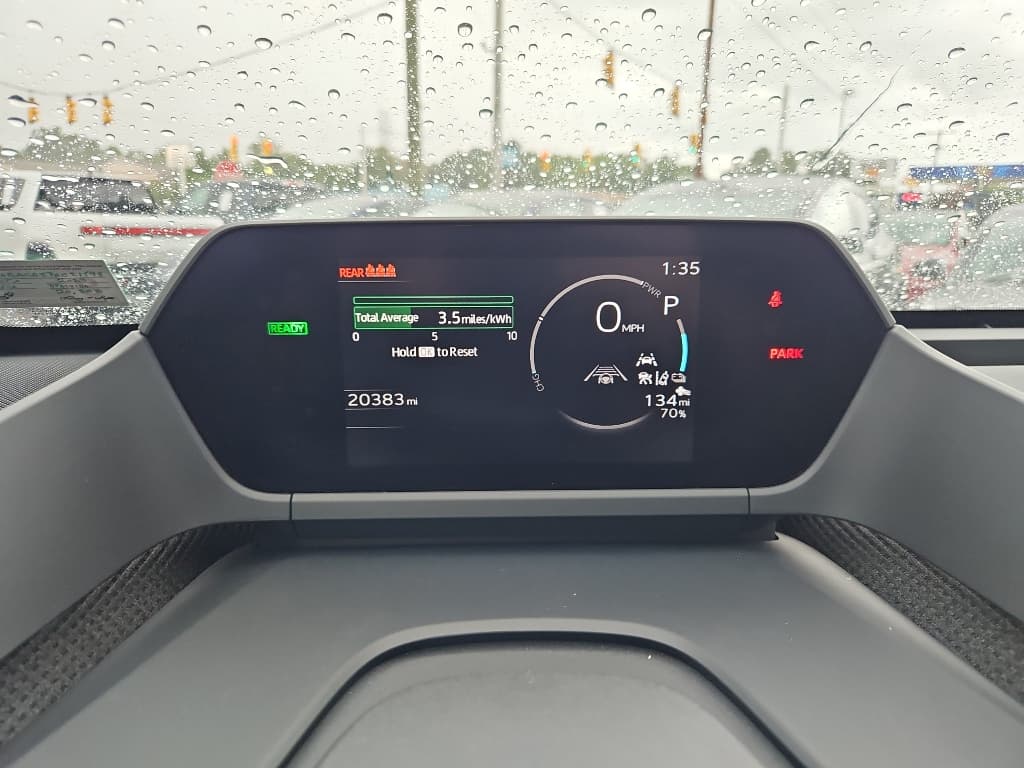 2023 Toyota bZ4X view 9
