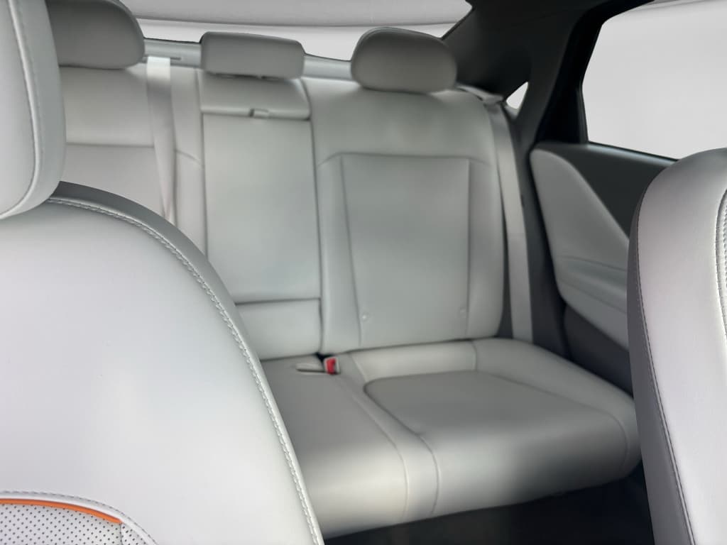 2023 Hyundai IONIQ 6 view 7