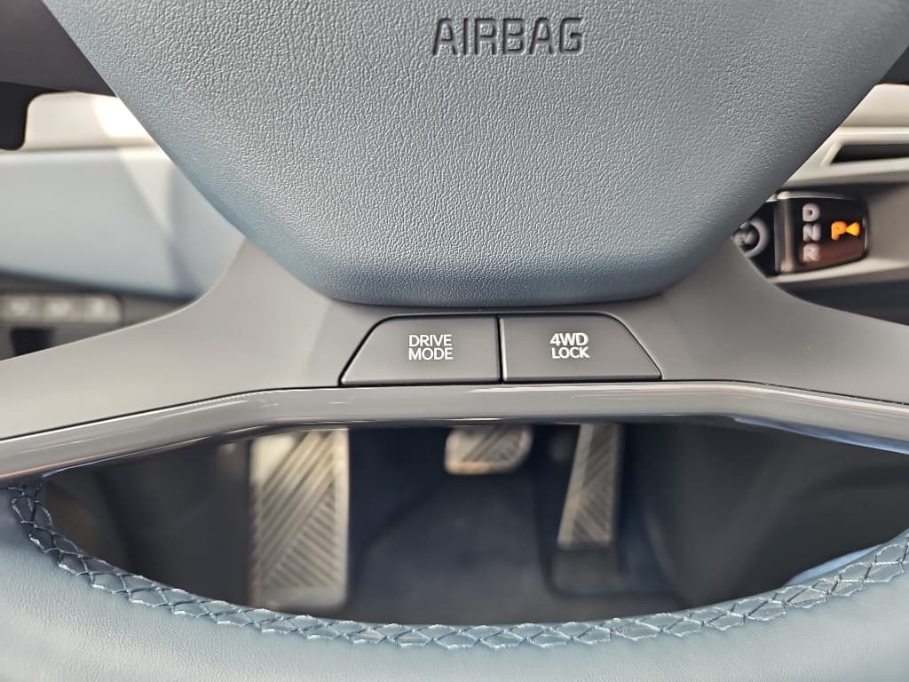 2024 Kia EV9 view 6