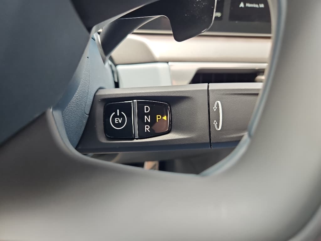 2024 Kia EV9 view 7