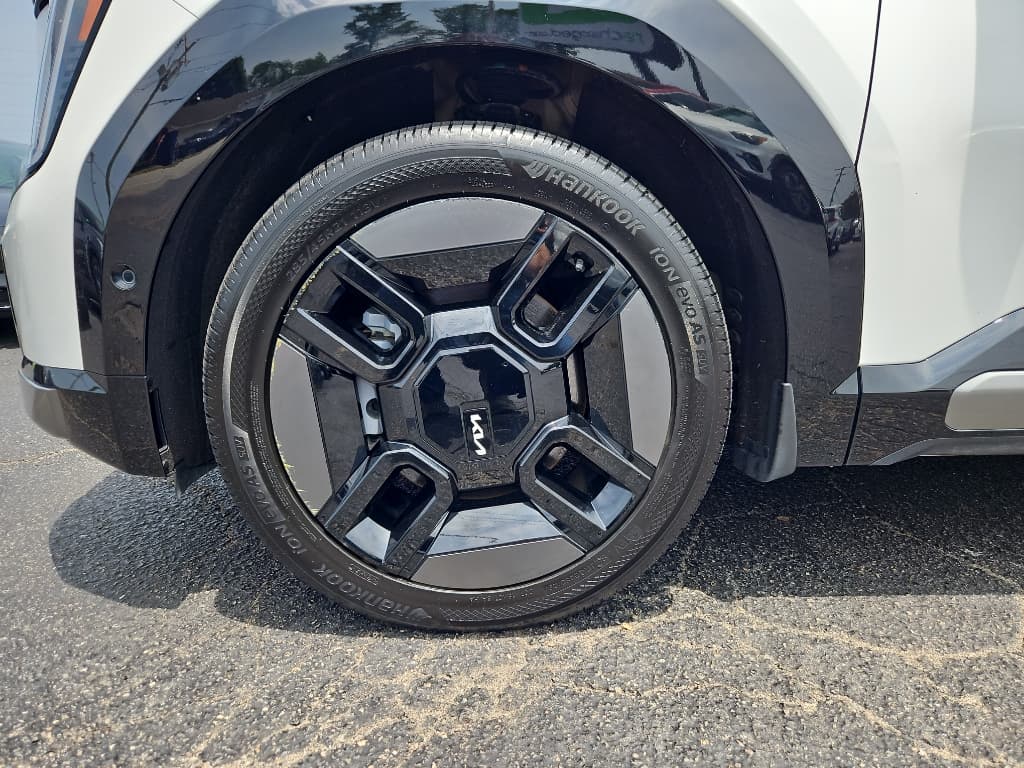 2024 Kia EV9 view 35