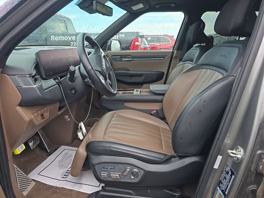 2024 Kia EV9 view 5