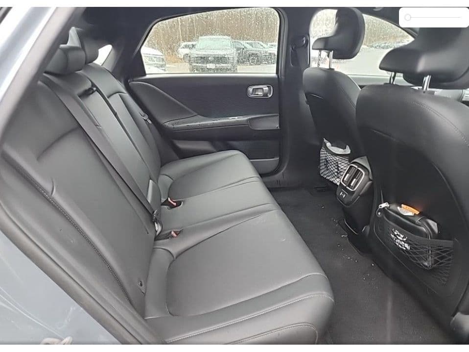 2023 Hyundai IONIQ 6 view 6