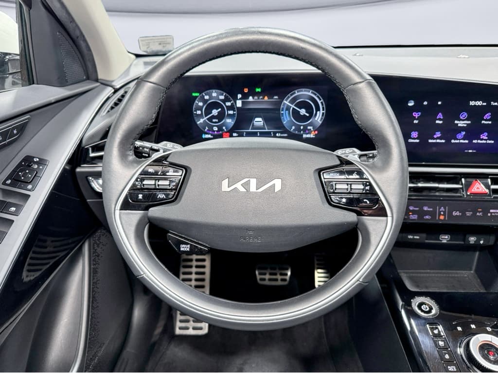 2023 Kia Niro EV view 8