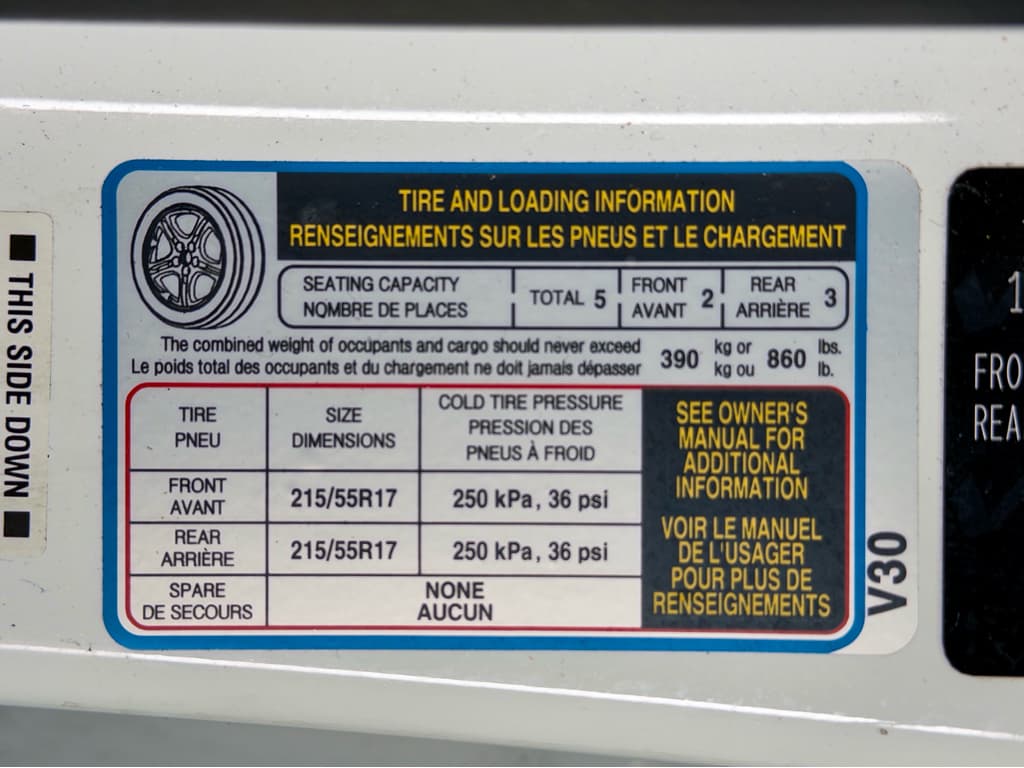 2023 Kia Niro EV view 30