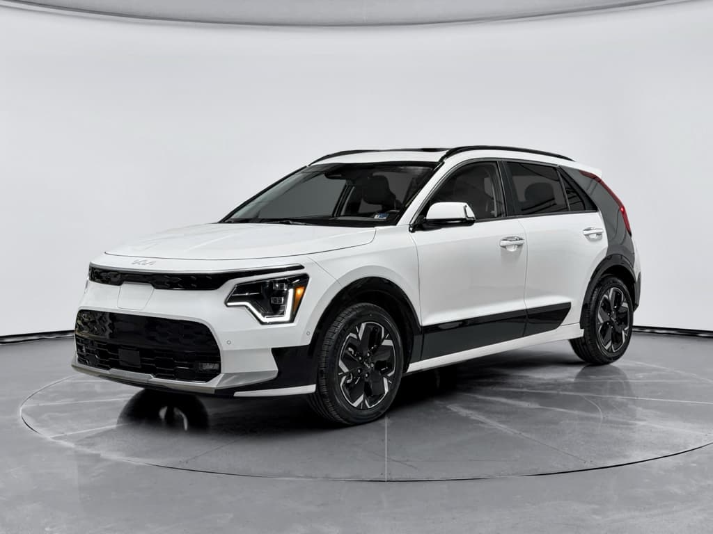 2023 Kia Niro EV view 1