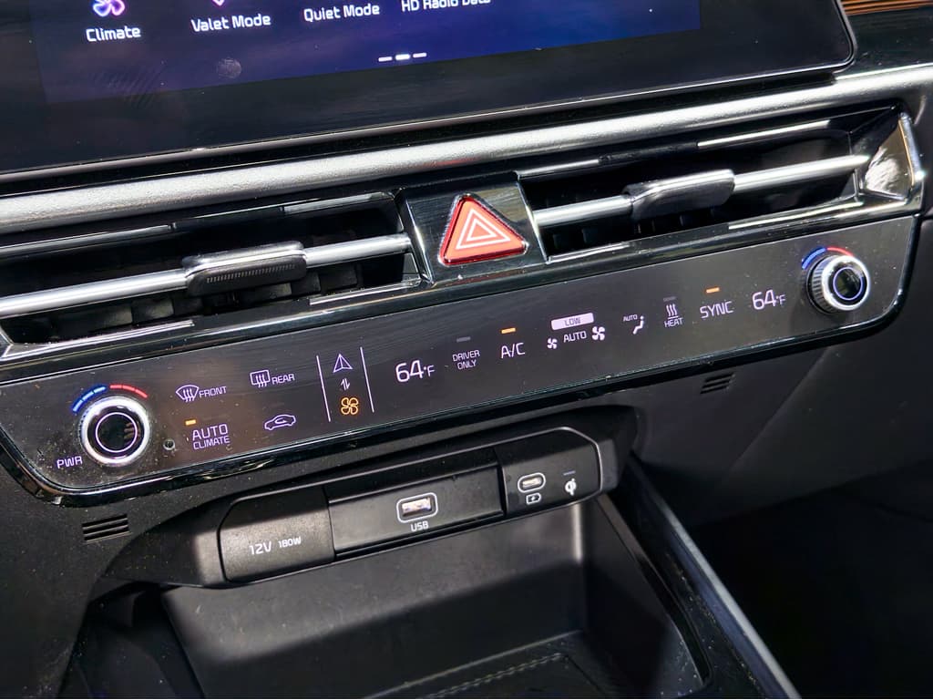 2023 Kia Niro EV view 15