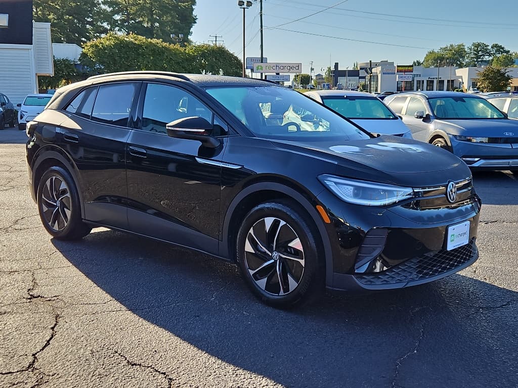 2021 Volkswagen ID.4 view 4
