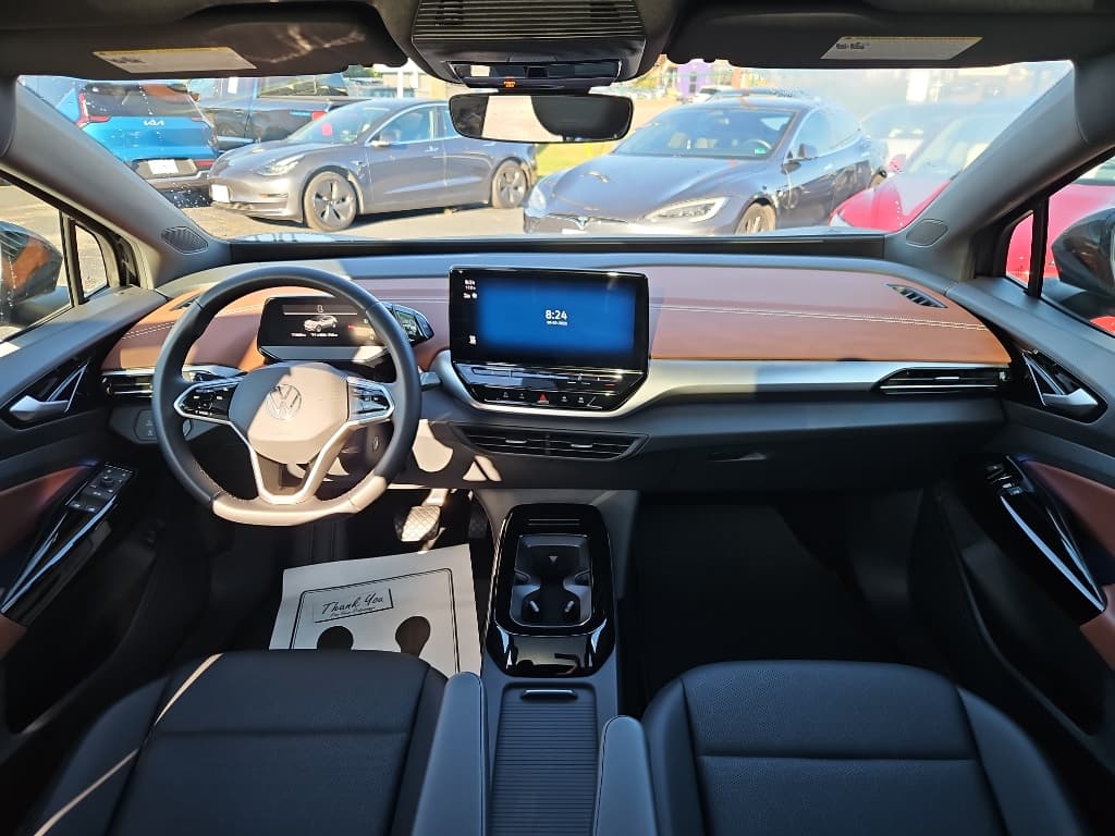 2021 Volkswagen ID.4 view 16
